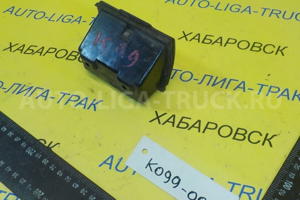 Пепельница Mitsubishi Canter 4D36 Пепельница 4D36 1994  MC147524