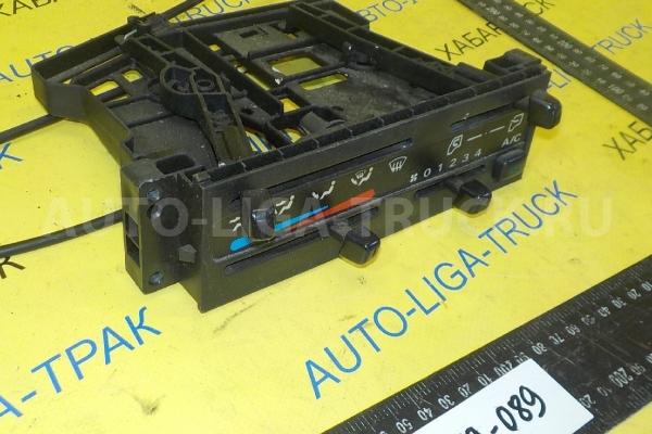 Переключатель печки Nissan Atlas QD32 Переключатель печки QD32 2005  27500-0T300