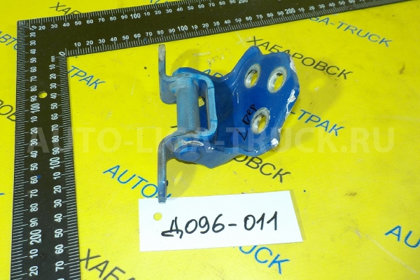 Крепление двери Toyota Dyna, Toyoace S05C Крепление двери S05C 2003  68730-37010