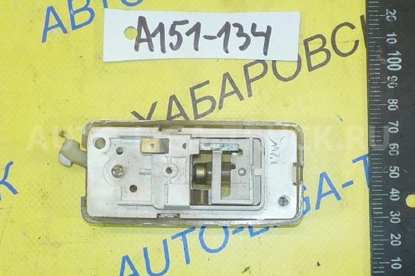 Плафон Nissan Atlas TD27 Плафон TD27 1997 26410-R8000 Плафон Nissan Atlas TD27 Плафон TD27 1997 26410-R8000