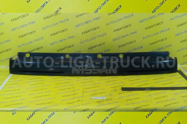 Планка дворников Nissan Atlas TD27 Планка дворников TD27 1993  61870-0T000