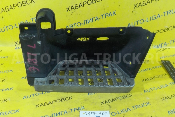 Подножка Isuzu Elf 4HJ1 Подножка 4HJ1 2004  8-97892-966-1