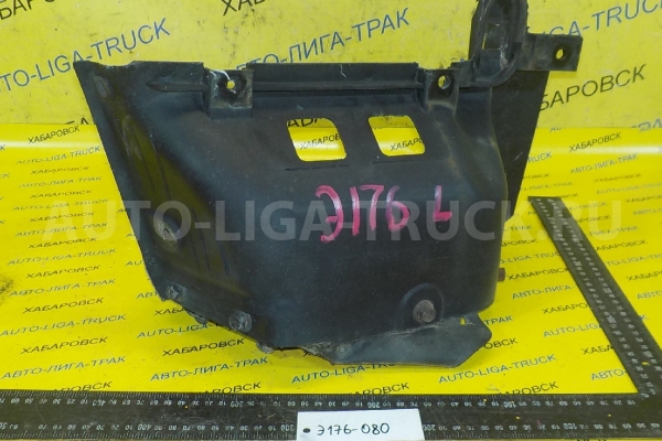 Подножка Isuzu Elf 4JG2 Подножка 4JG2   8-97892-966-1