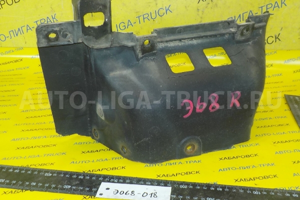 Подножка Isuzu Elf 4JG2 Подножка 4JG2 1994  8-97853-583-7