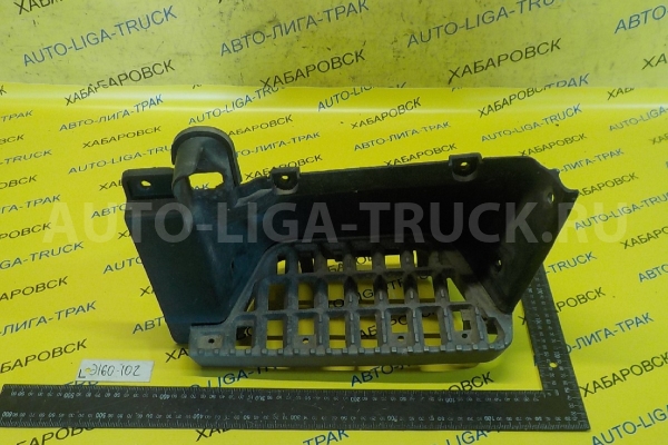 Подножка Isuzu Elf 4JG2 Подножка 4JG2   8-97867-969-1