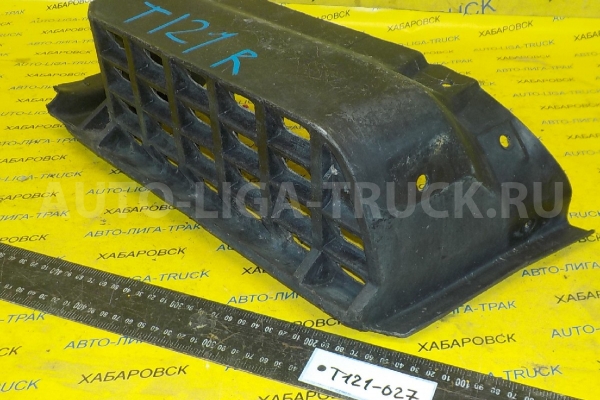 Подножка Mazda Titan 4HF1 Подножка 4HF1 1999  W201-50-9R1A