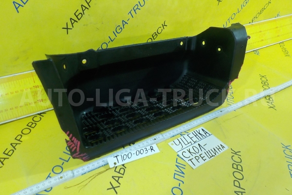 Подножка Mazda Titan SL Подножка SL 1994  W201-50-9R1A