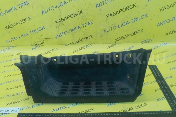 Подножка Mazda Titan SL Подножка SL 1994  W201-50-9S1A