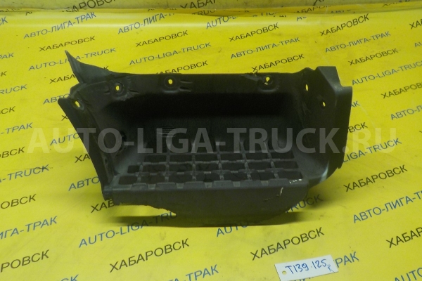 Подножка Mazda Titan TF Подножка TF 2001 W610-51-V11F Подножка Mazda Titan TF Подножка TF 2001 W610-51-V11F
