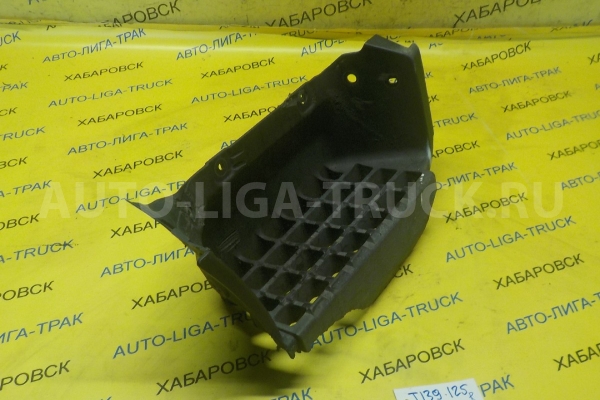 Подножка Mazda Titan TF Подножка TF 2001 W610-51-V11F Подножка Mazda Titan TF Подножка TF 2001 W610-51-V11F