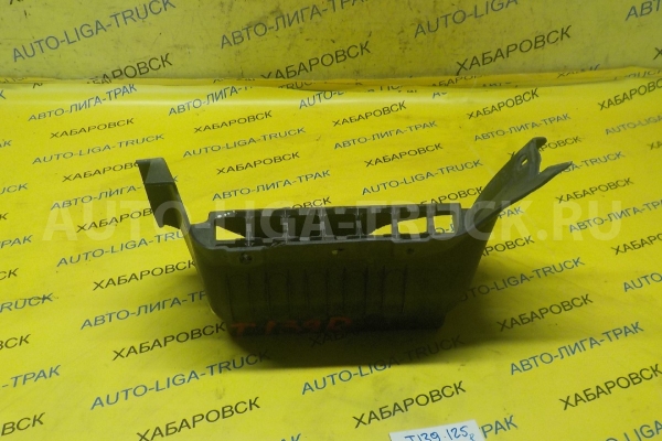 Подножка Mazda Titan TF Подножка TF 2001 W610-51-V11F Подножка Mazda Titan TF Подножка TF 2001 W610-51-V11F