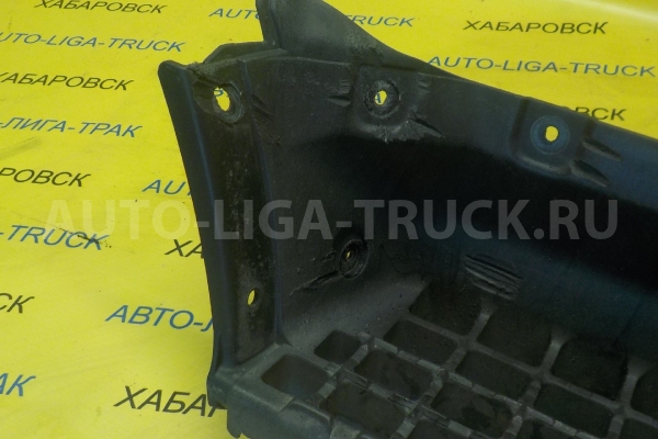 Подножка Mazda Titan TF Подножка TF 2001 W610-51-V11F Подножка Mazda Titan TF Подножка TF 2001 W610-51-V11F