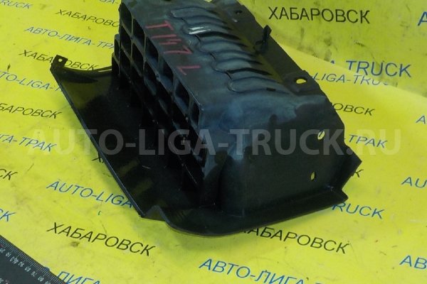 Подножка Mazda Titan WL Подножка WL 2002  S58B-51-V20B