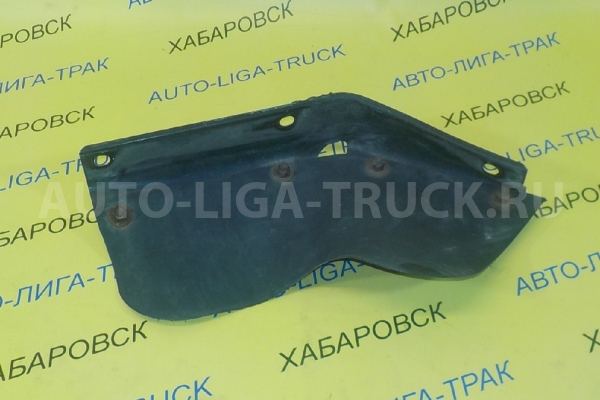 Подножка Mitsubishi Canter 4D33 Подножка 4D33 1999  MC146206