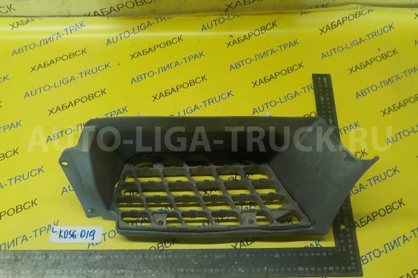 Подножка Mitsubishi Canter 4D35 Подножка 4D35 1998 MC139311 Подножка Mitsubishi Canter 4D35 Подножка 4D35 1998 MC139311