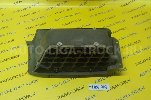 Подножка Mitsubishi Canter 4D35 Подножка 4D35 1998 MC139311 Подножка Mitsubishi Canter 4D35 Подножка 4D35 1998 MC139311