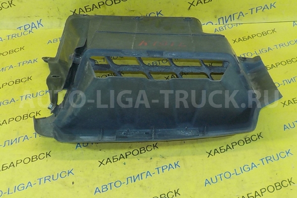 Подножка Mitsubishi Canter 4M50 Подножка 4M50   MC936555
