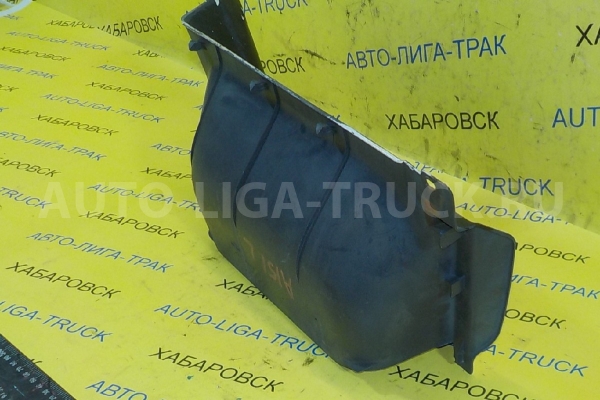 Подножка Nissan Atlas TD27 Подножка TD27 1997 76479-0T001 Подножка Nissan Atlas TD27 Подножка TD27 1997 76479-0T001