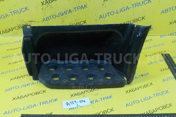 Подножка Nissan Atlas TD27 Подножка TD27 1997  76479-0T001