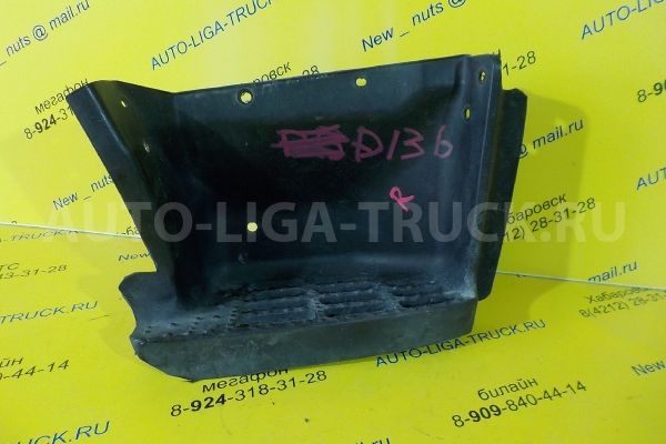 Подножка Toyota Dyna, Toyoace S05D Подножка S05D 2004  51771-37220