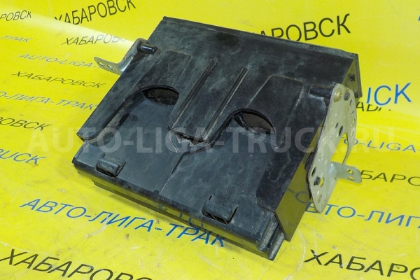Подстаканник Toyota Dyna, Toyoace 15В Подстаканник 1995 55615-37010 Подстаканник Toyota Dyna, Toyoace 15В Подстаканник 1995 55615-37010