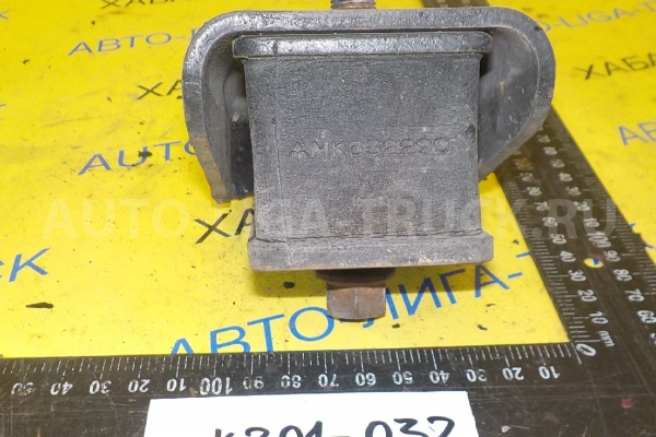 Подушка ДВС Mitsubishi Canter 4M40 Подушка ДВС 4M40 2000  MK332290