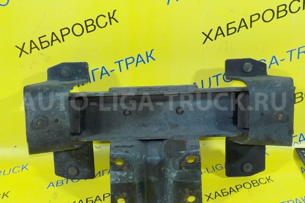 подушка КПП Isuzu Elf 4JG2 подушка КПП 4JG2 2003  8-97182-197-2