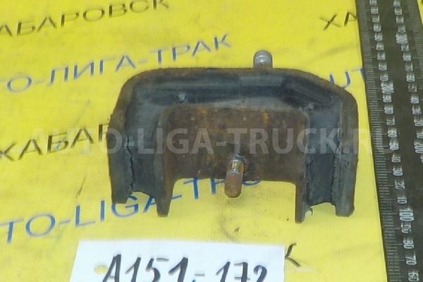 подушка КПП Nissan Atlas TD27 подушка КПП TD27 1997  11321-6T300