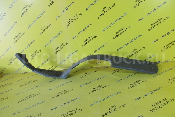 Порог Mitsubishi Canter 4M40 Порог 4M40 1996 MC139539 Порог Mitsubishi Canter 4M40 Порог 4M40 1996 MC139539