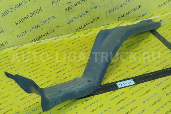 Порог Mitsubishi Canter 4M40 Порог 4M40 2003  MK405204