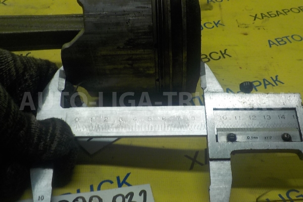 Поршень Mitsubishi Canter Поршень    ME220922