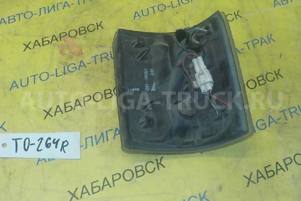 Поворотник Mazda Titan Поворотник    8BW6-51-060