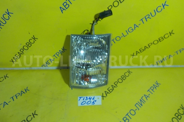 Поворотник Mazda Titan 4HF1 Поворотник 4HF1 2001  W611-51-070E