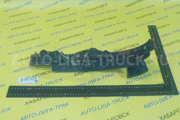 Поворотник Mitsubishi Canter 4M40 Поворотник 4M40 1994  MC147227