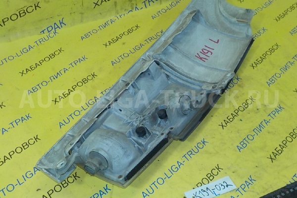 Поворотник Mitsubishi Canter 4M50 Поворотник 4M50 2005  MC965270