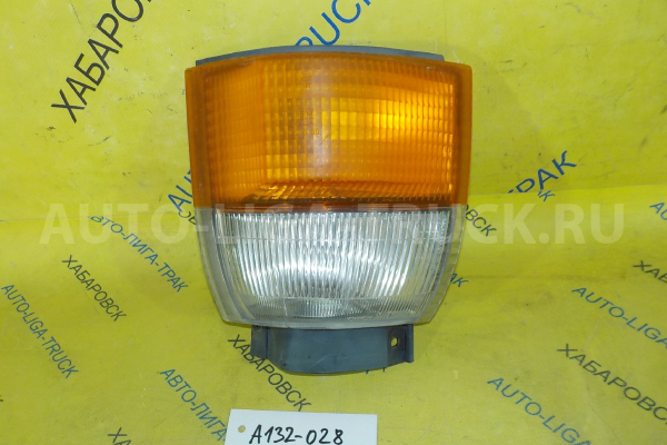 Поворотник Nissan Atlas TD23 Поворотник TD23 1993  B6120-0T000