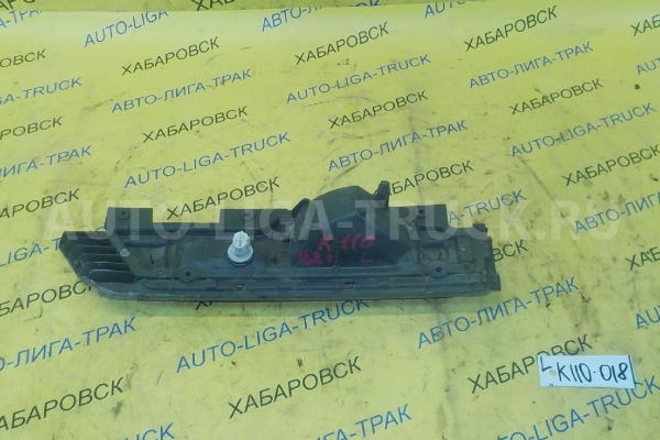 Поворотник с двери Mitsubishi Canter 4M40 Поворотник с двери 4M40 1996  MC147236