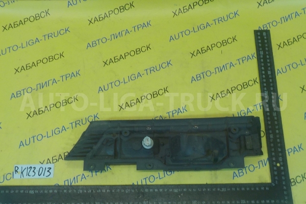 Поворотник с двери Mitsubishi Canter 4M40 Поворотник с двери 4M40 1997  MC147235