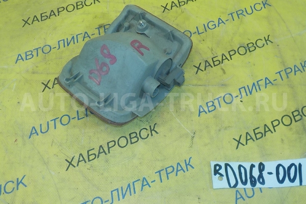 Поворотник Toyota Dyna, Toyoace 15B Поворотник 15B 1996  81510-37060