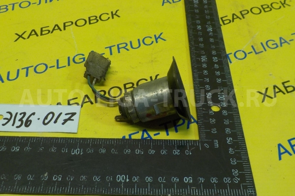 Прикуриватель Isuzu Elf 4HF1 Прикуриватель 4HF1 1996 8-97853-159-1 Прикуриватель Isuzu Elf 4HF1 Прикуриватель 4HF1 1996 8-97853-159-1