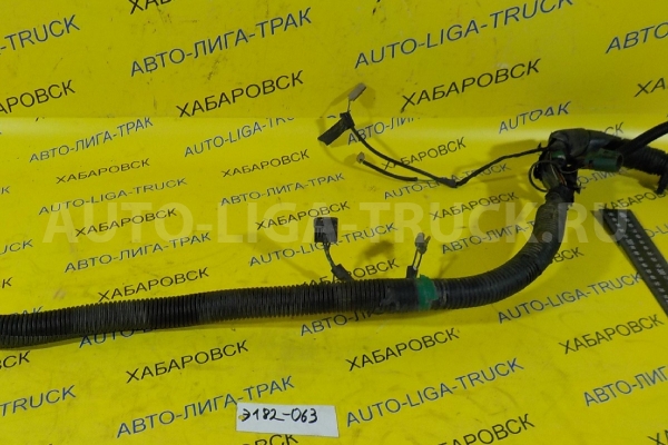 Привод Isuzu Elf 4HF1 Привод 4HF1 1997  8-97128-229-2