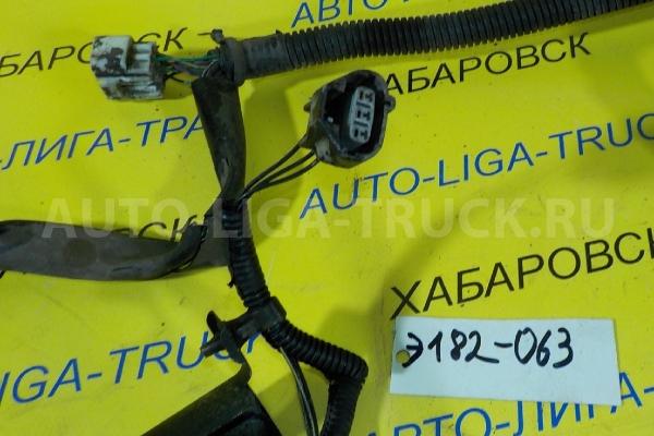 Привод Isuzu Elf 4HF1 Привод 4HF1 1997  8-97128-229-2