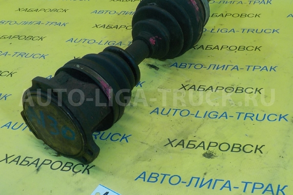 Привод Nissan Atlas TD27 Привод TD27 1995  39100-22T60