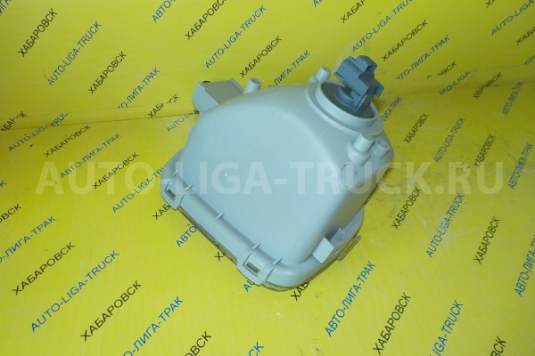 Противотуманка Toyota Dyna, Toyoace Противотуманка 81221-37040 Противотуманка Toyota Dyna, Toyoace Противотуманка 81221-37040