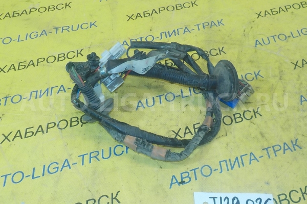 Проводка двери Mazda Titan 4HG1 Проводка двери 4HG1 2003  W613-67-200E