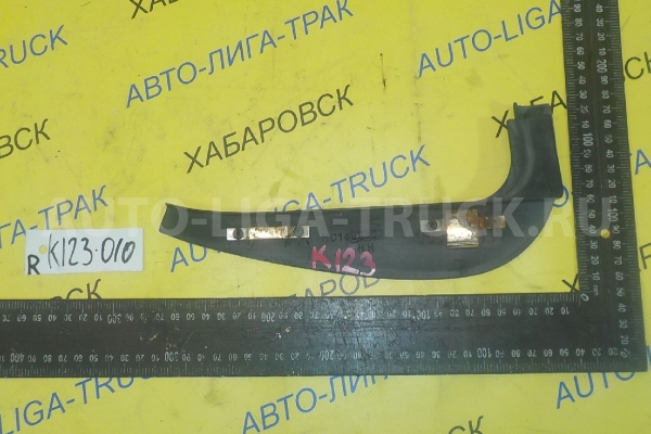 Проводка двери Mitsubishi Canter 4M40 Проводка двери 4M40 1997  MC146086