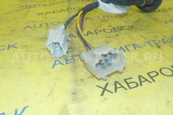 Проводка двери Mitsubishi Canter Проводка двери    MC156540