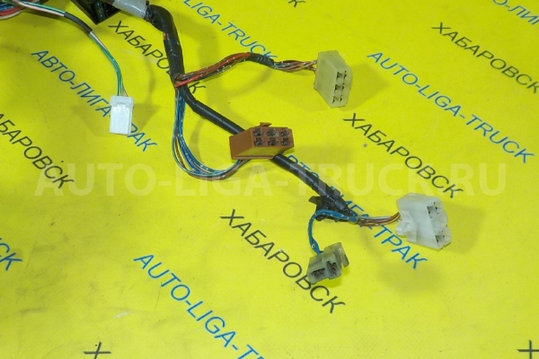 Проводка Isuzu Elf 4HF1 Электропроводка 4HF1 1996  8-97142-518-0
