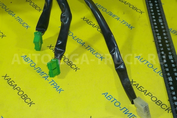 Проводка Isuzu Elf 4HF1 Электропроводка 4HF1 1996  8-97142-518-0