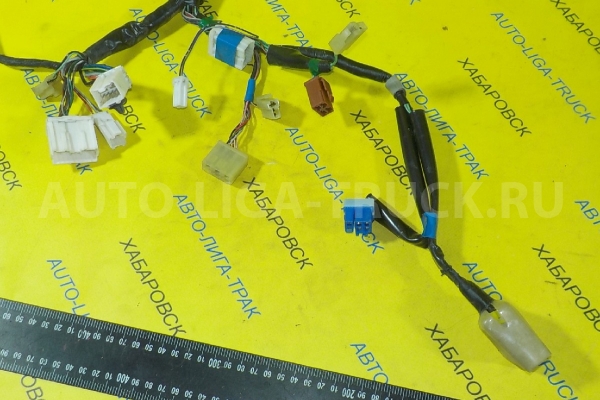 Проводка Isuzu Elf 4HF1 Электропроводка 4HF1 1996  8-97142-518-0